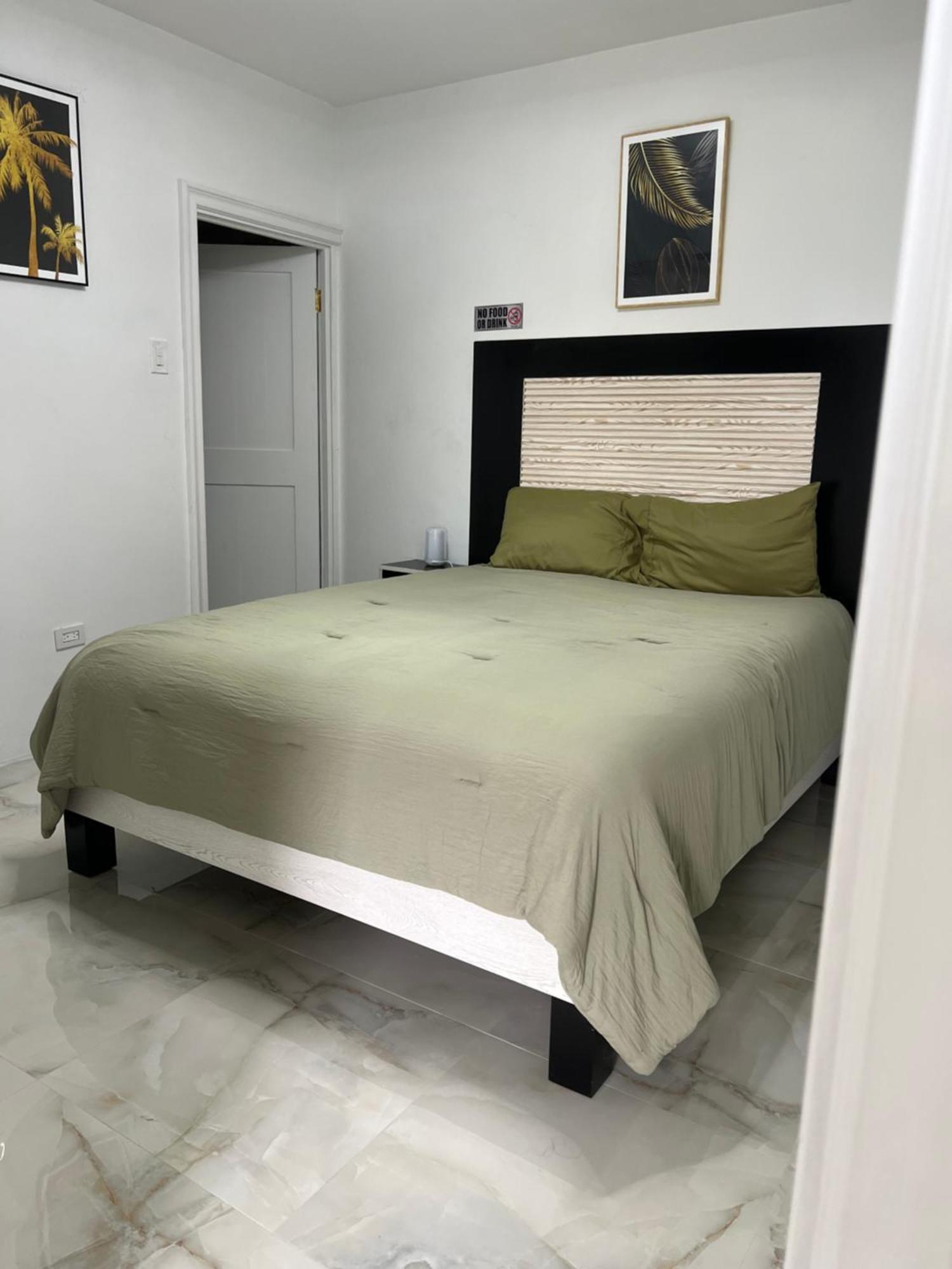 Appartamento Ironshore Seaview Montego Bay Esterno foto